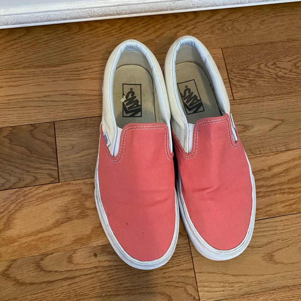 Vans - Picture 3 of 5